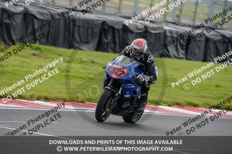 donington no limits trackday;donington park photographs;donington trackday photographs;no limits trackdays;peter wileman photography;trackday digital images;trackday photos